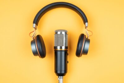 Podcast influencers: Descubre los más influyentes del año