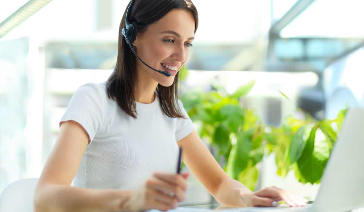 CENTRO DE AYUDA DE SERVICIOS PERSONAL visual data 8